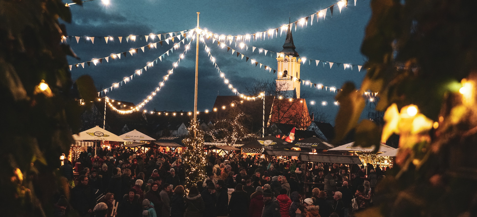 Märchenhaftes Abensberg mit Niklasmarkt, Weihnachtsmarkt am Turm